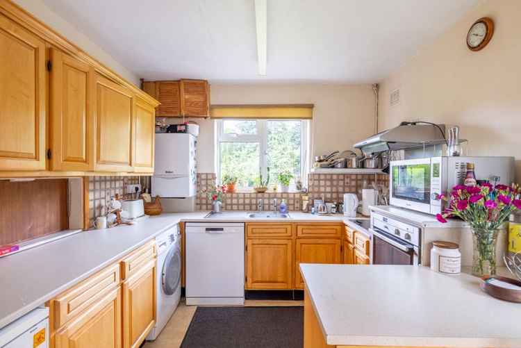 Three-bedroom house in Stoberry Avenue