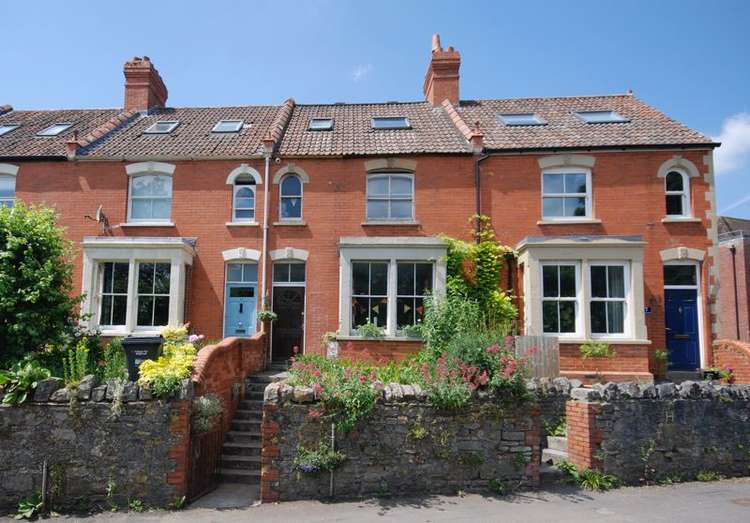 Five-bedroom townhouse in Wookey Hole Road