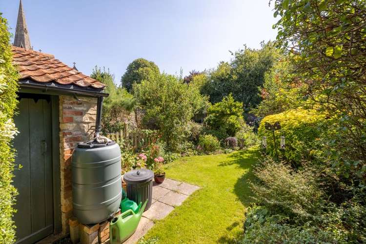 Three-bedroom house in St Thomas Street