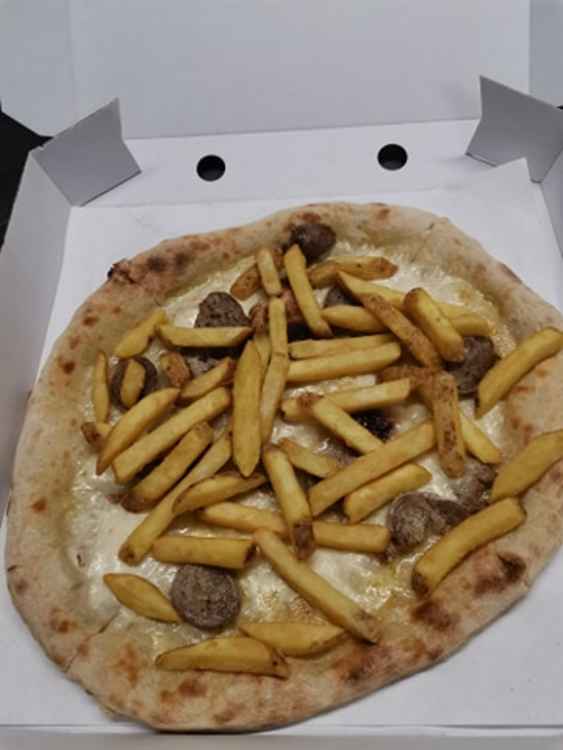 The 'Diego' - mozzarella, Italian sausage and skin on fries