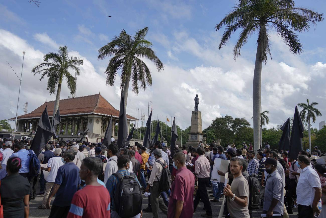 «El canario en la mina»:&nbsp;la crisis de Sri Lanka y las protestas ciudadanas  Entrevista a Balasingham Skanthakumar