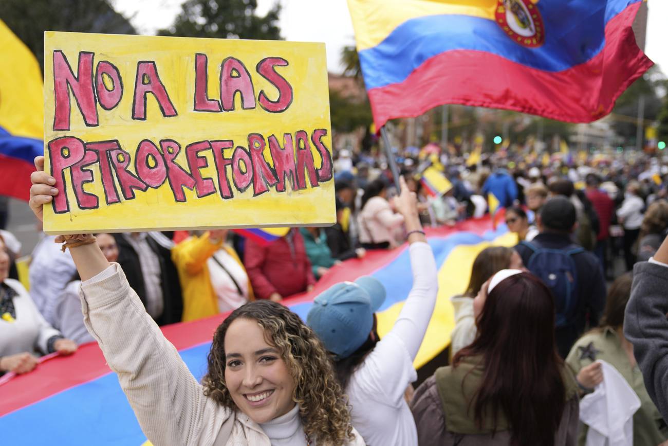 Incertidumbre y oposición: la derecha ante el gobierno de Gustavo Petro