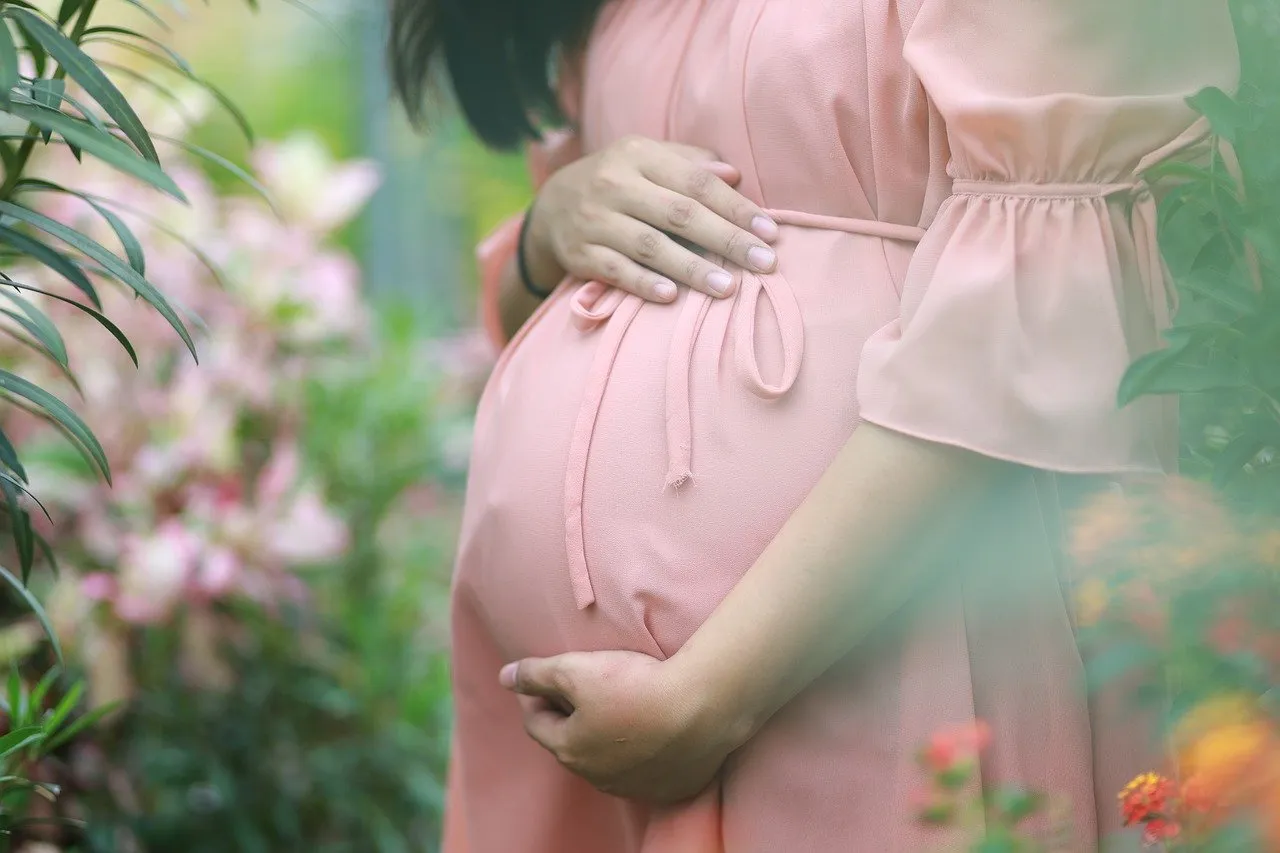Pregnant: eating for two? Not really!!