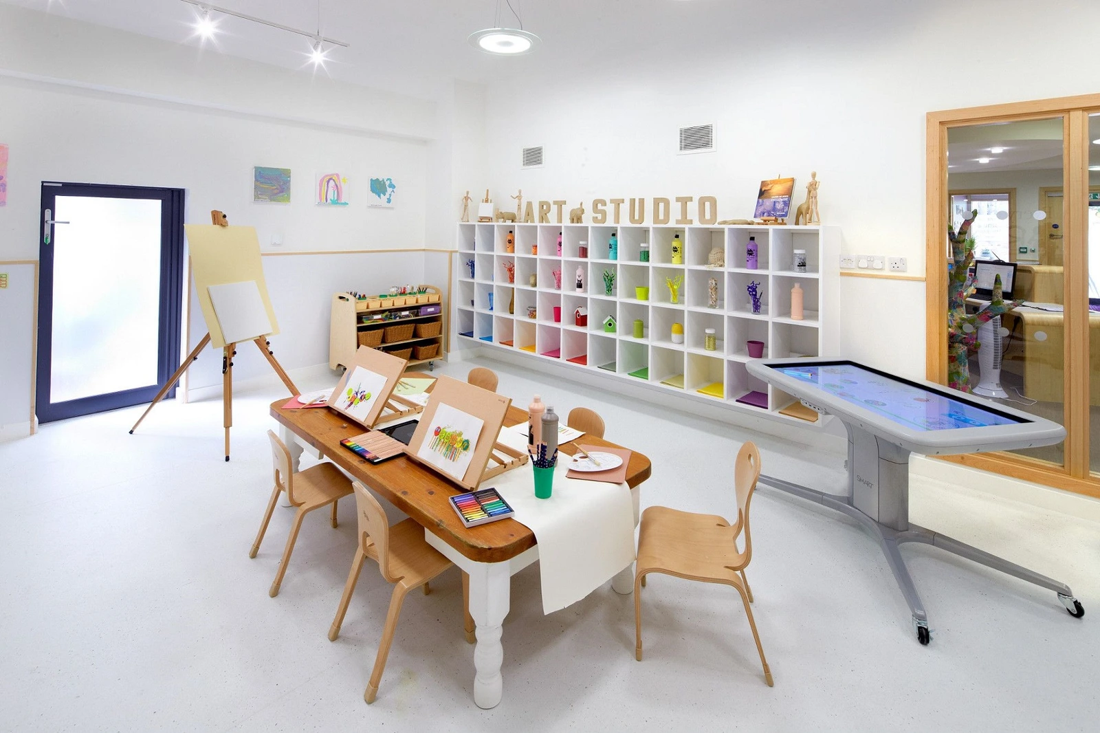 1775135853841-0008-clapham-art-studio-room.jpg