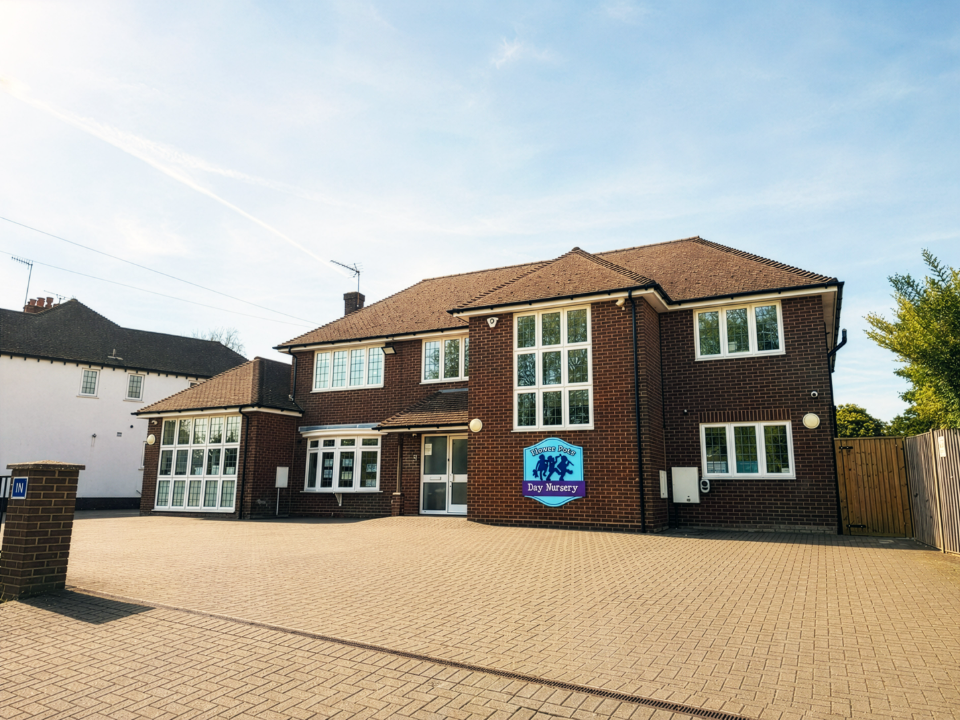 Photo of Flower Pots Day Nursery (Adeyfield)
