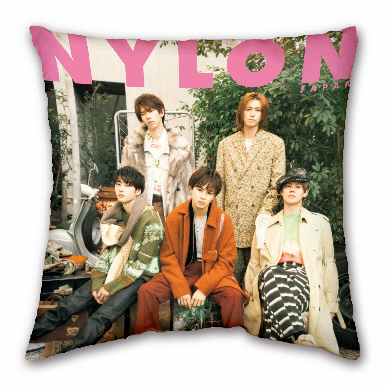 NYLON JAPAN創刊200号発売記念『超特急✕NYLON JAPAN』 8号車への感謝