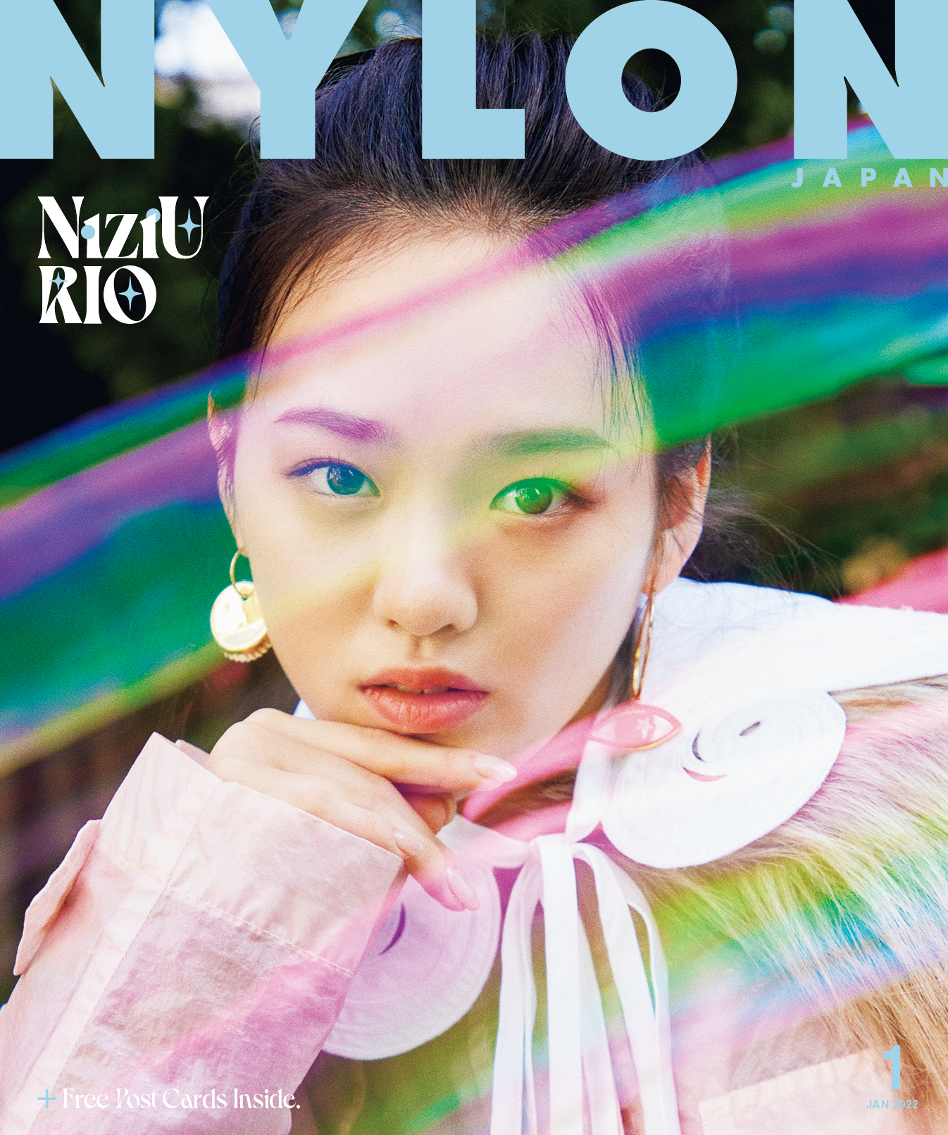 FASHION] NiziUがNYLON JAPAN をジャック！ 『NYLON JAPAN 2022年1月号 