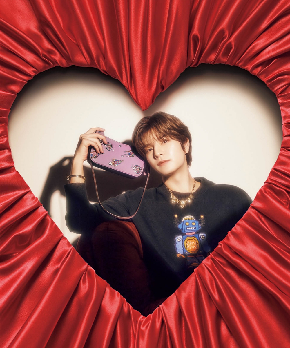 Stray Kids Seungminが贈るCOACHと過ごすハッピーホリデー Stray Kids Seungminが贈るCOACHと過ごすハッピーホリデー