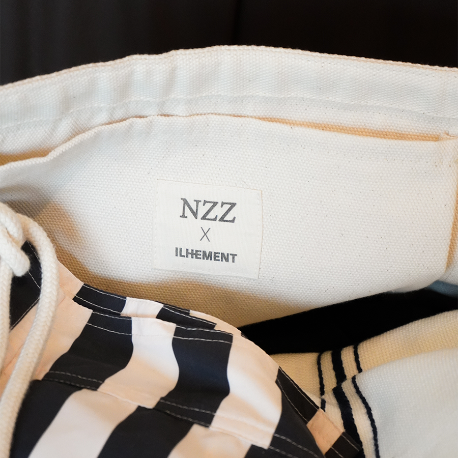 NZZ Tote Bag Blank