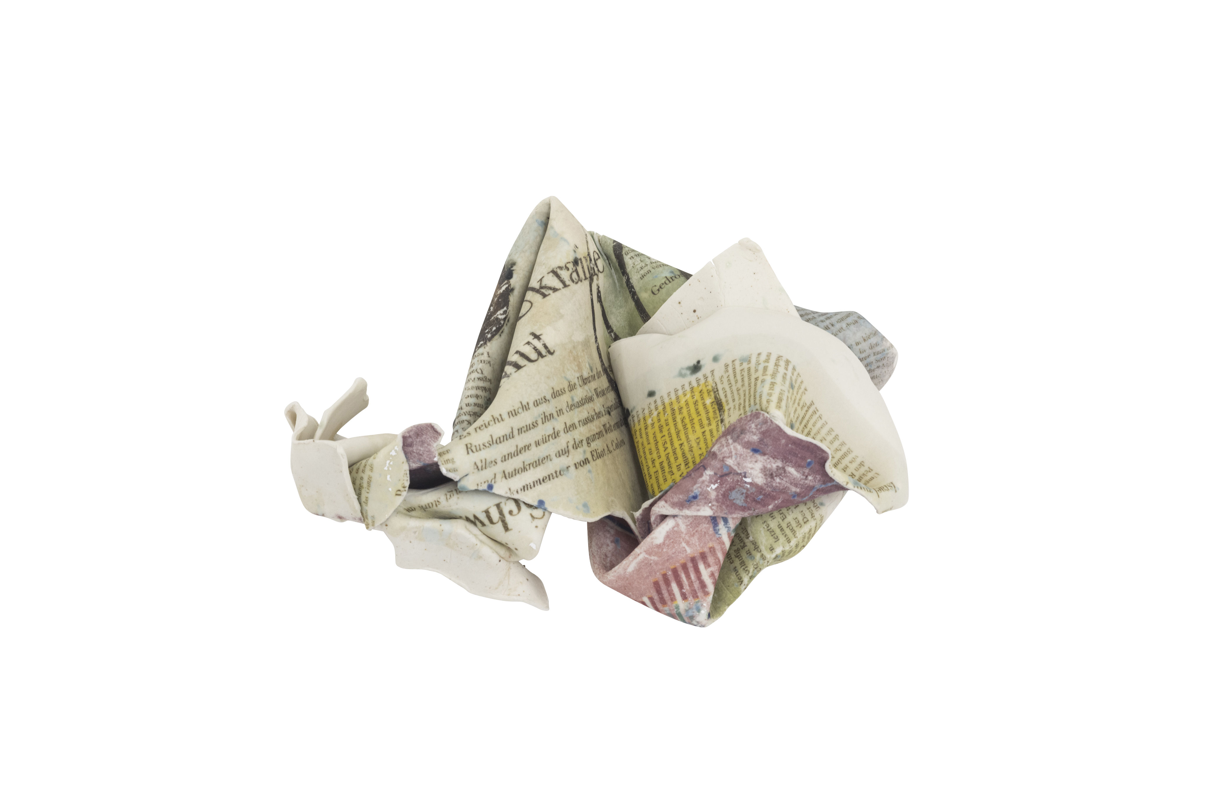 Porzellanobjekt «Crumpled Newspaper» (2023)