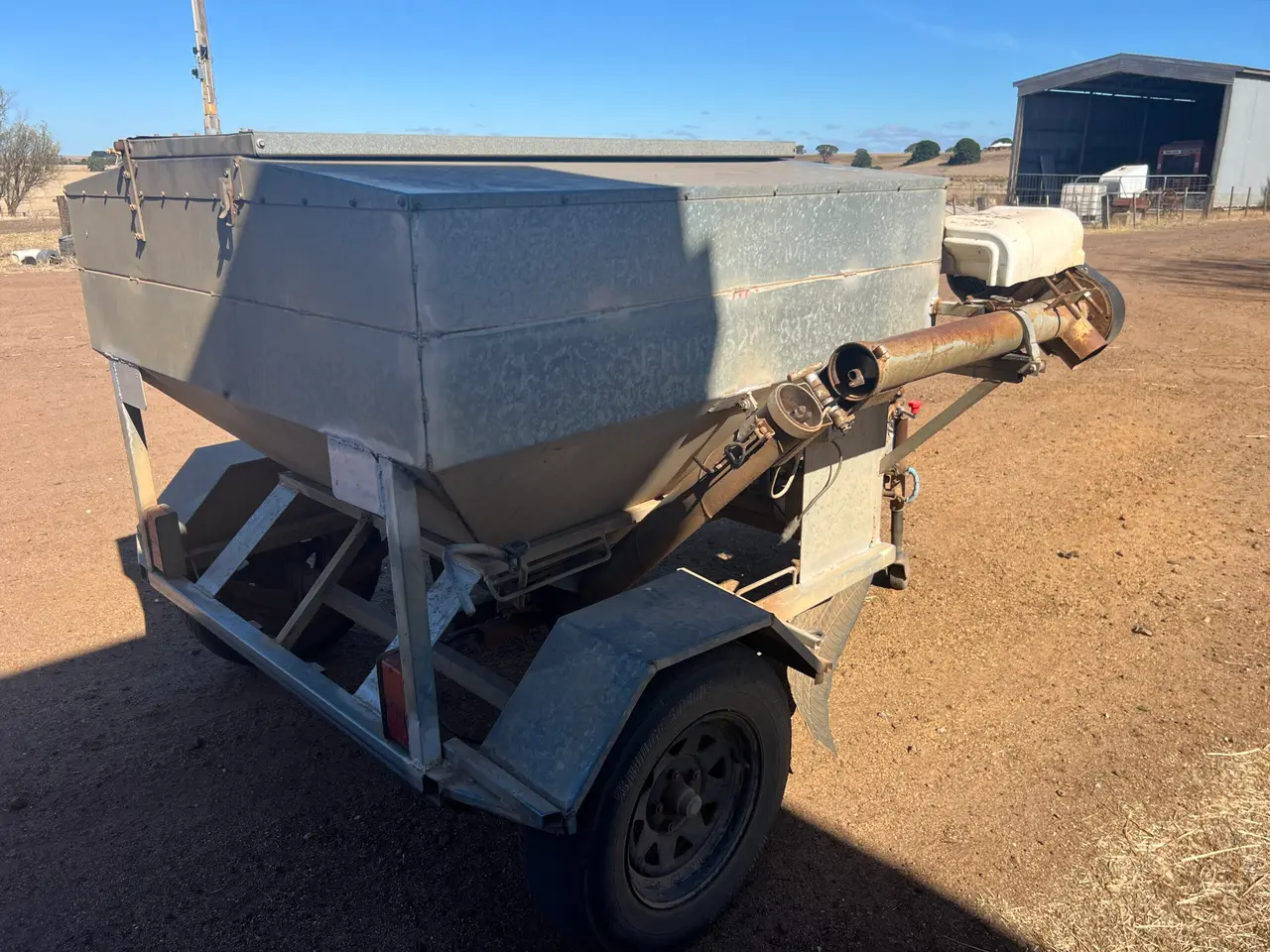sheep feed grain trailer (1 of 2)
