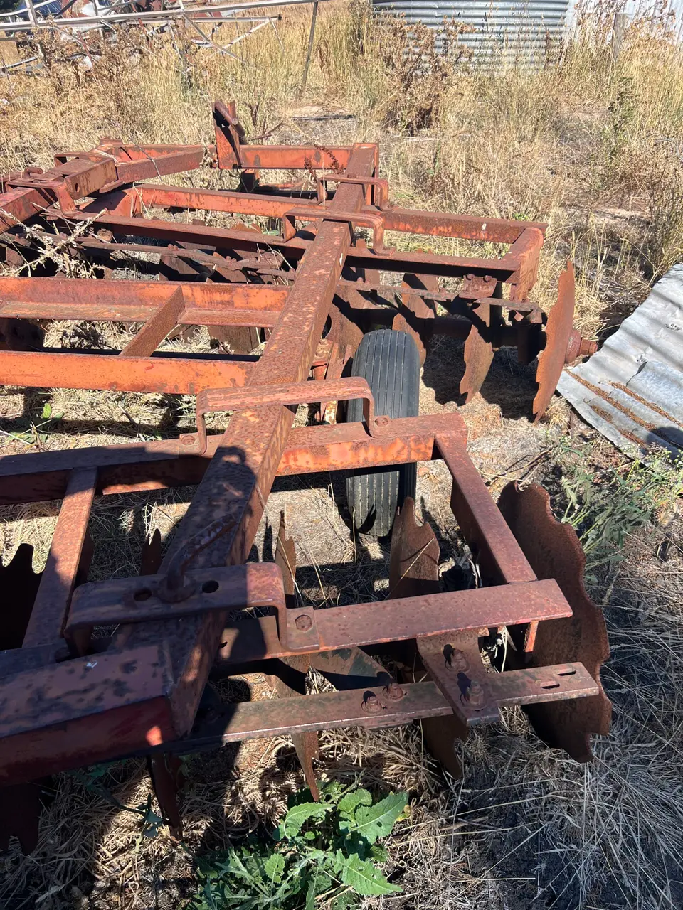 24 disc, off set plough (2 of 5)
