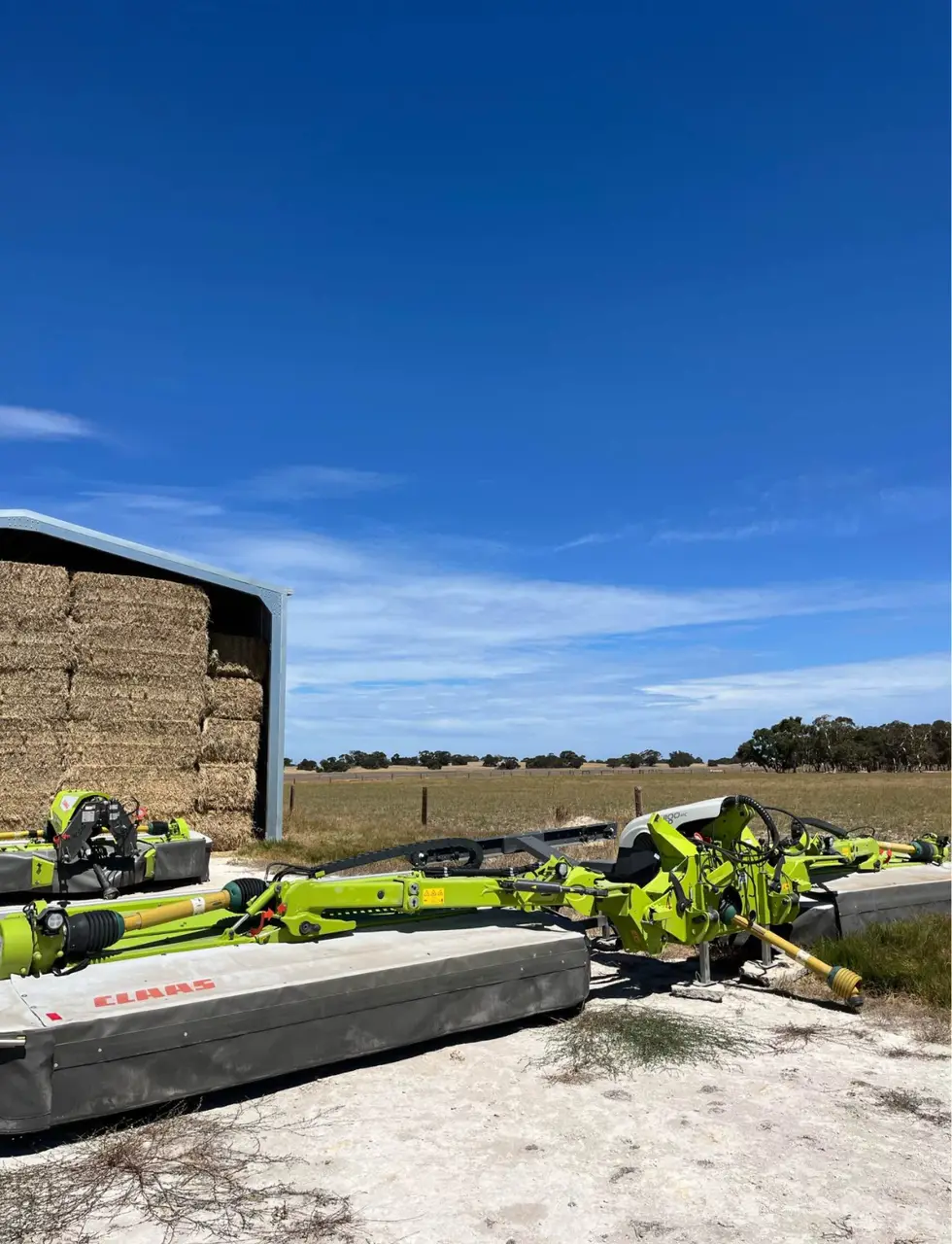 Claas 12m disco mower &amp; conditioner (2 of 5)