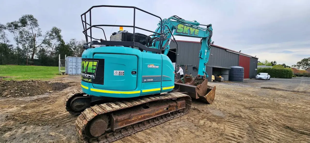 Kobelco Excavator SK 135-3 (1 of 9)