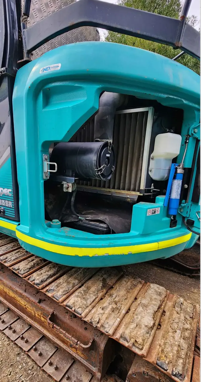 Kobelco Excavator SK 135-3 (7 of 9)