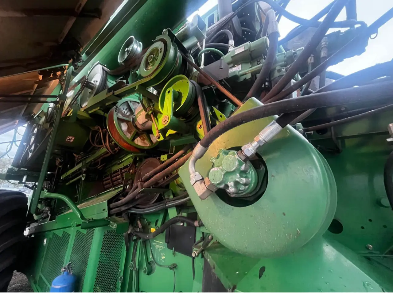 John Deere 9770 STS header (8 of 10)