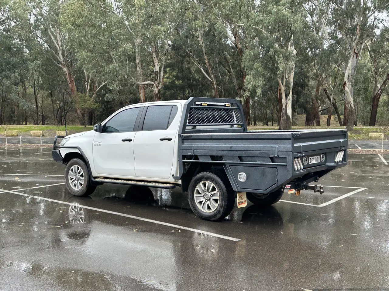 2017 Toyota Hilux SR (20 of 25)