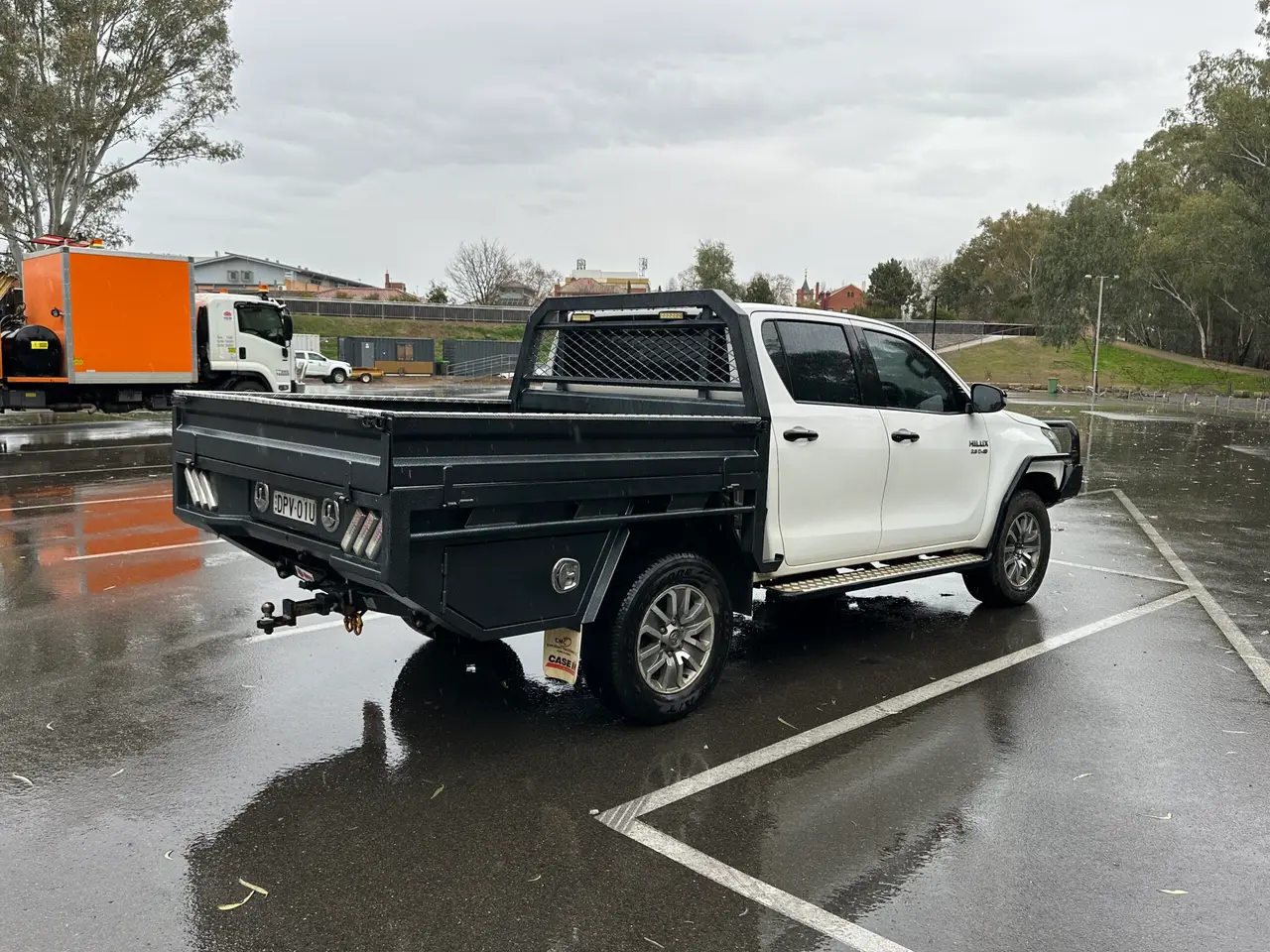 2017 Toyota Hilux SR (16 of 25)