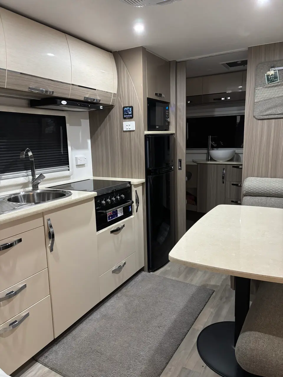 GOLF TOURER CARAVAN (3 of 3)