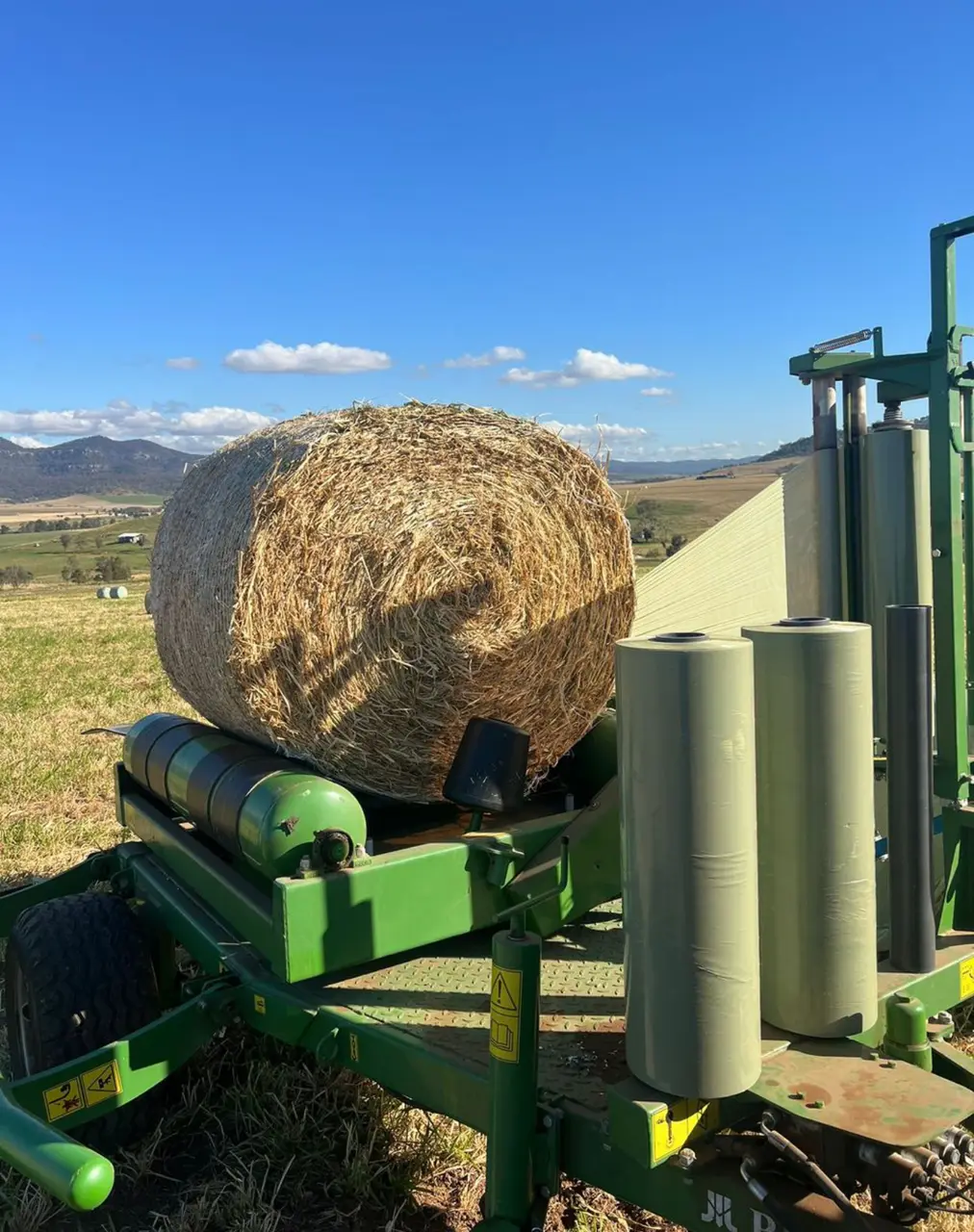 Silage wrap (1 of 4)