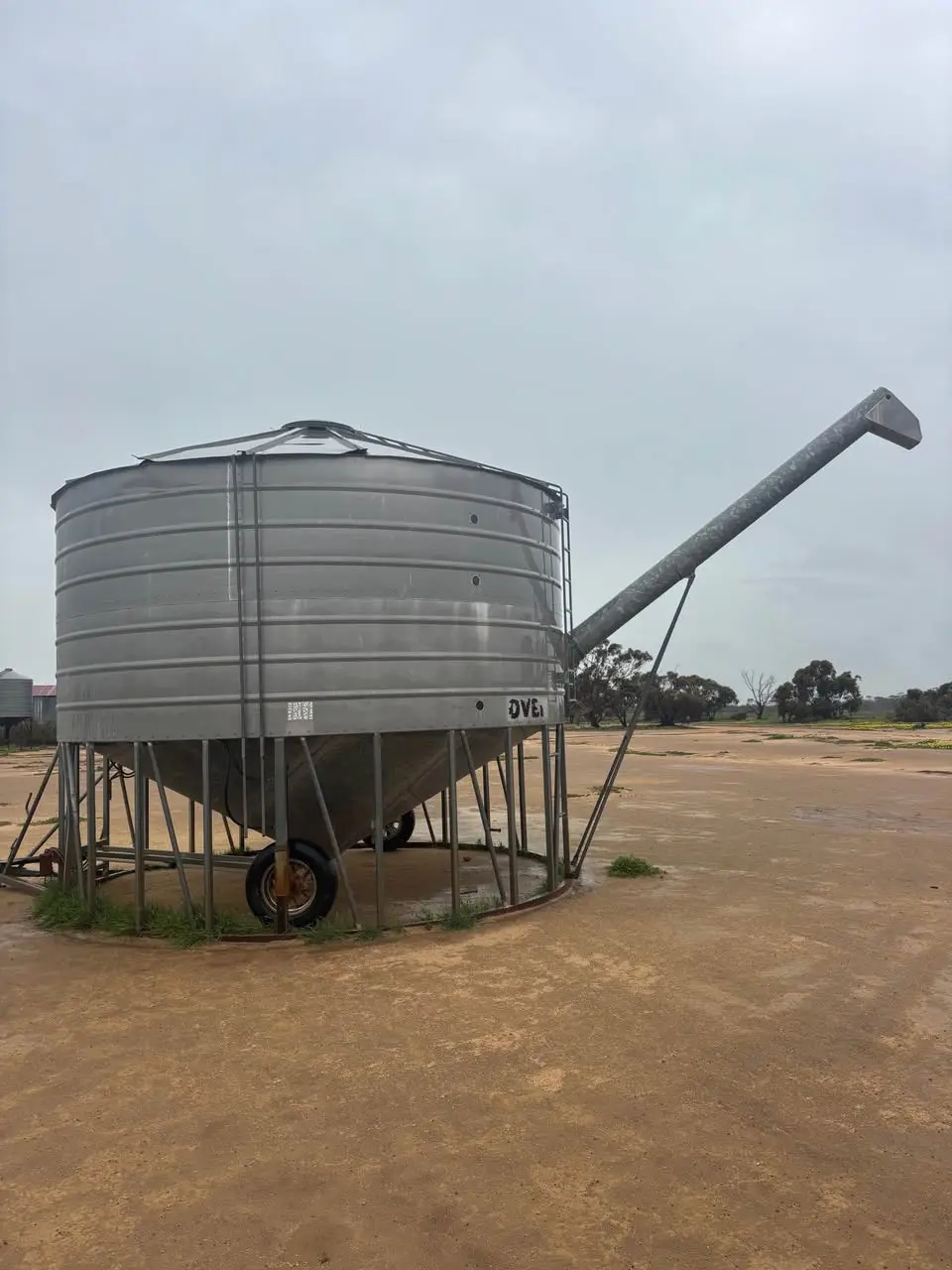 45 tonne Brereton field bin (3 of 4)