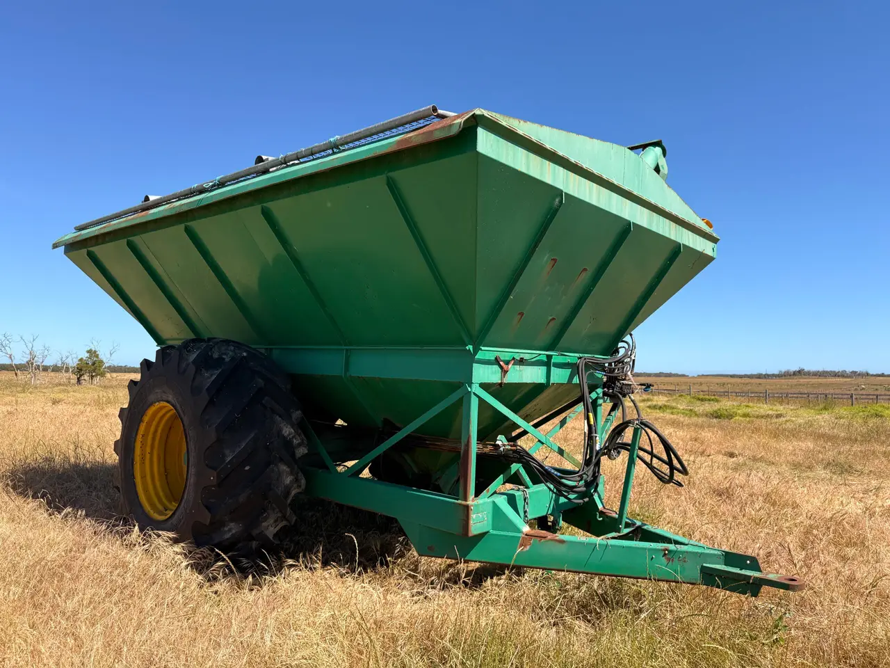 Walsh & Ford 16t grouper bin (1 of 11)