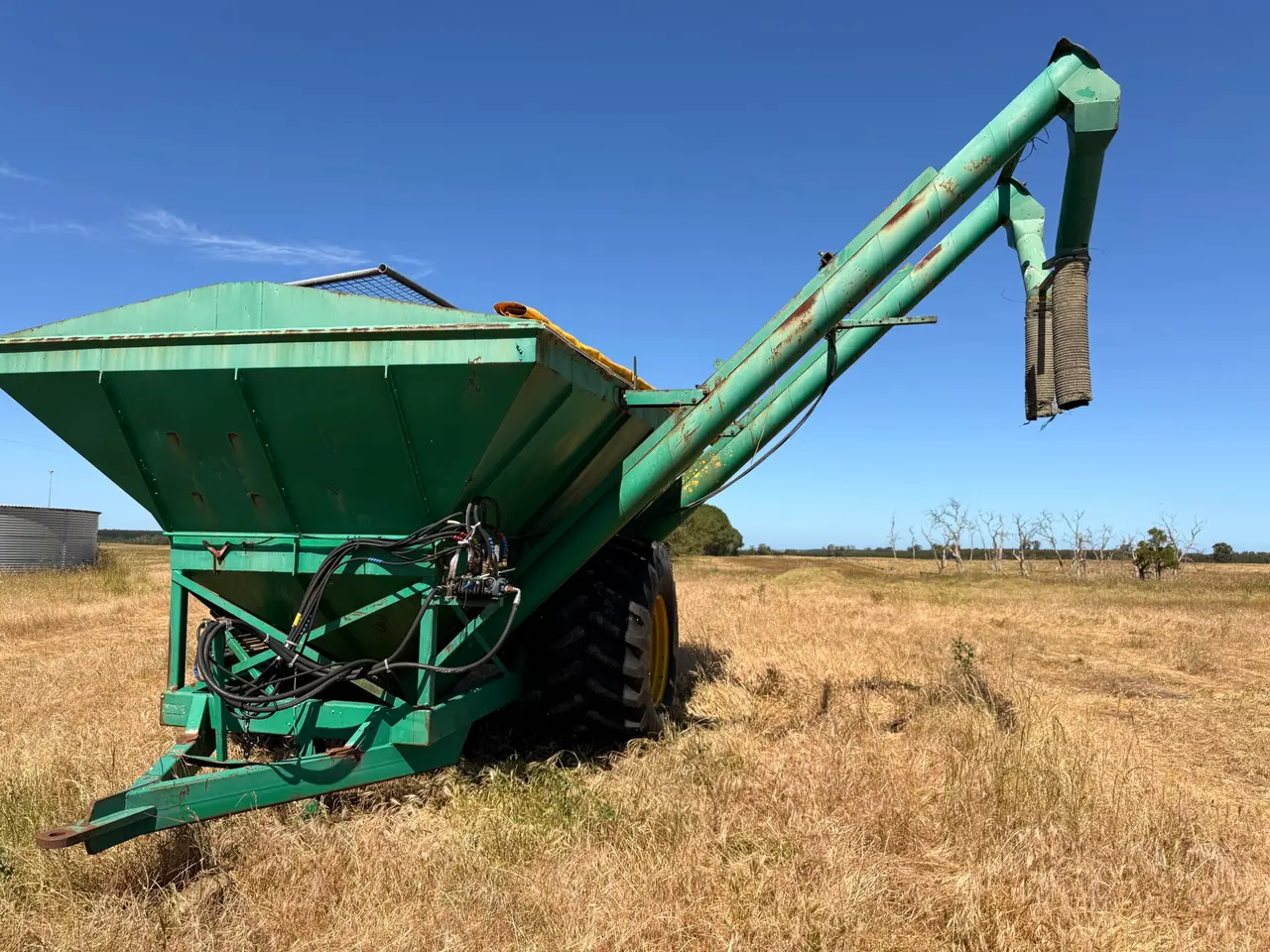 Walsh & Ford 16t grouper bin (2 of 11)