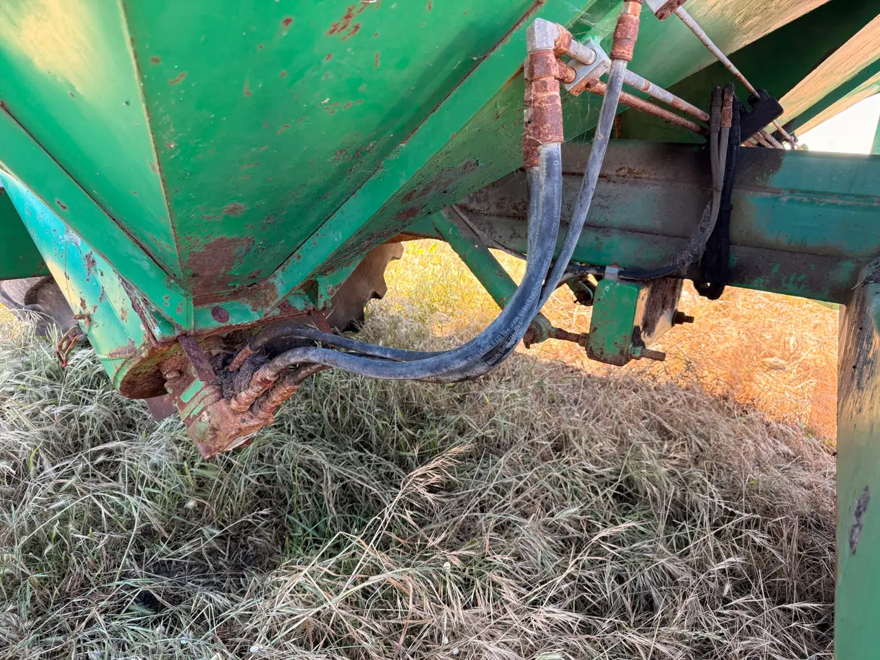 Walsh & Ford 16t grouper bin (7 of 11)
