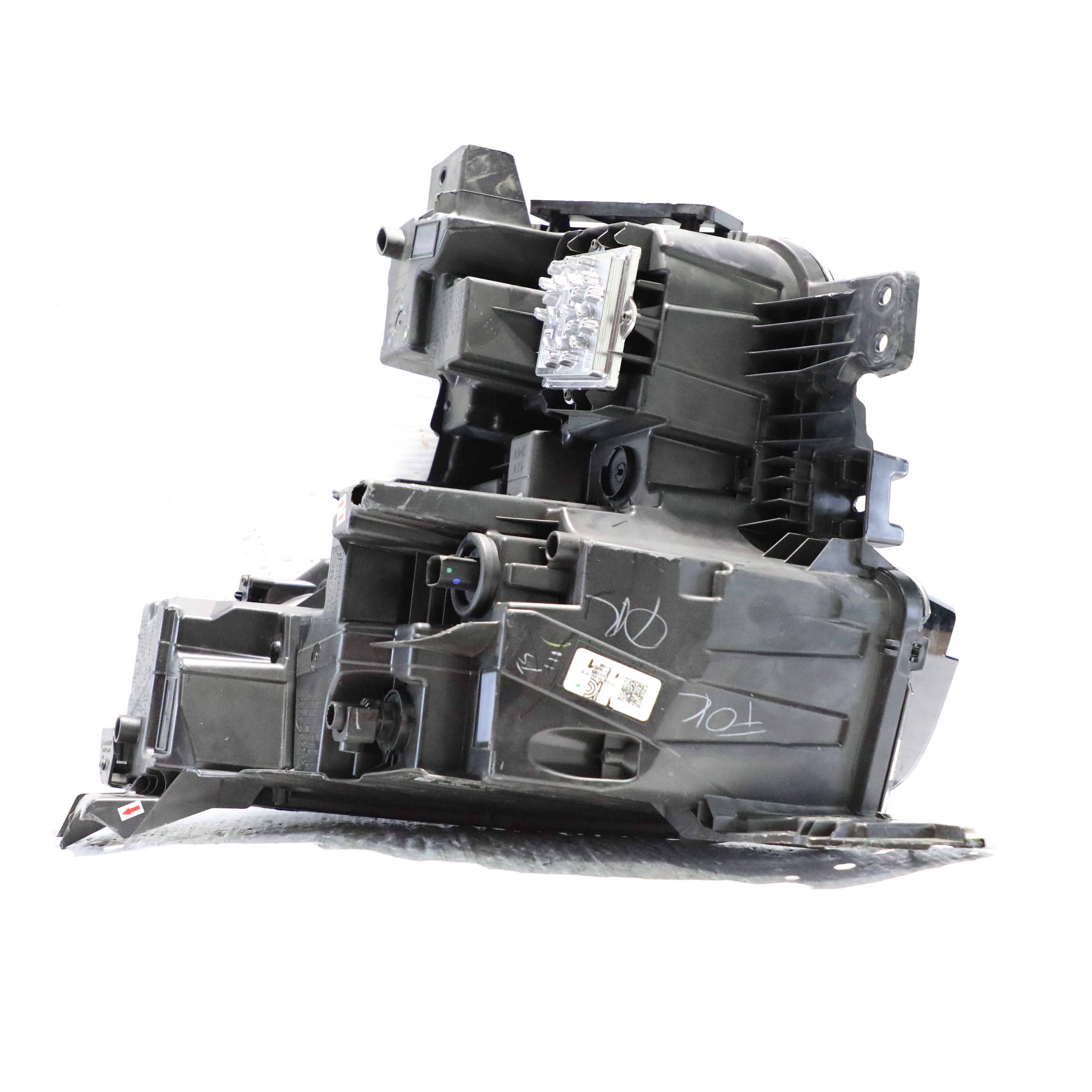 2021 Chevrolet Tahoe Right Passenger Side Headlight OEM 2021 Chevrolet Tahoe Right Passenger Side Headlight OEM