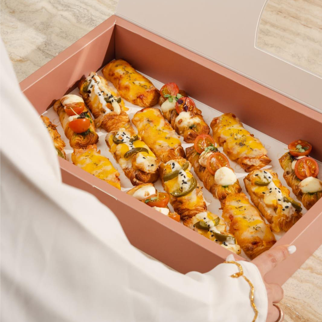 Mini Danish Box (16Pcs)