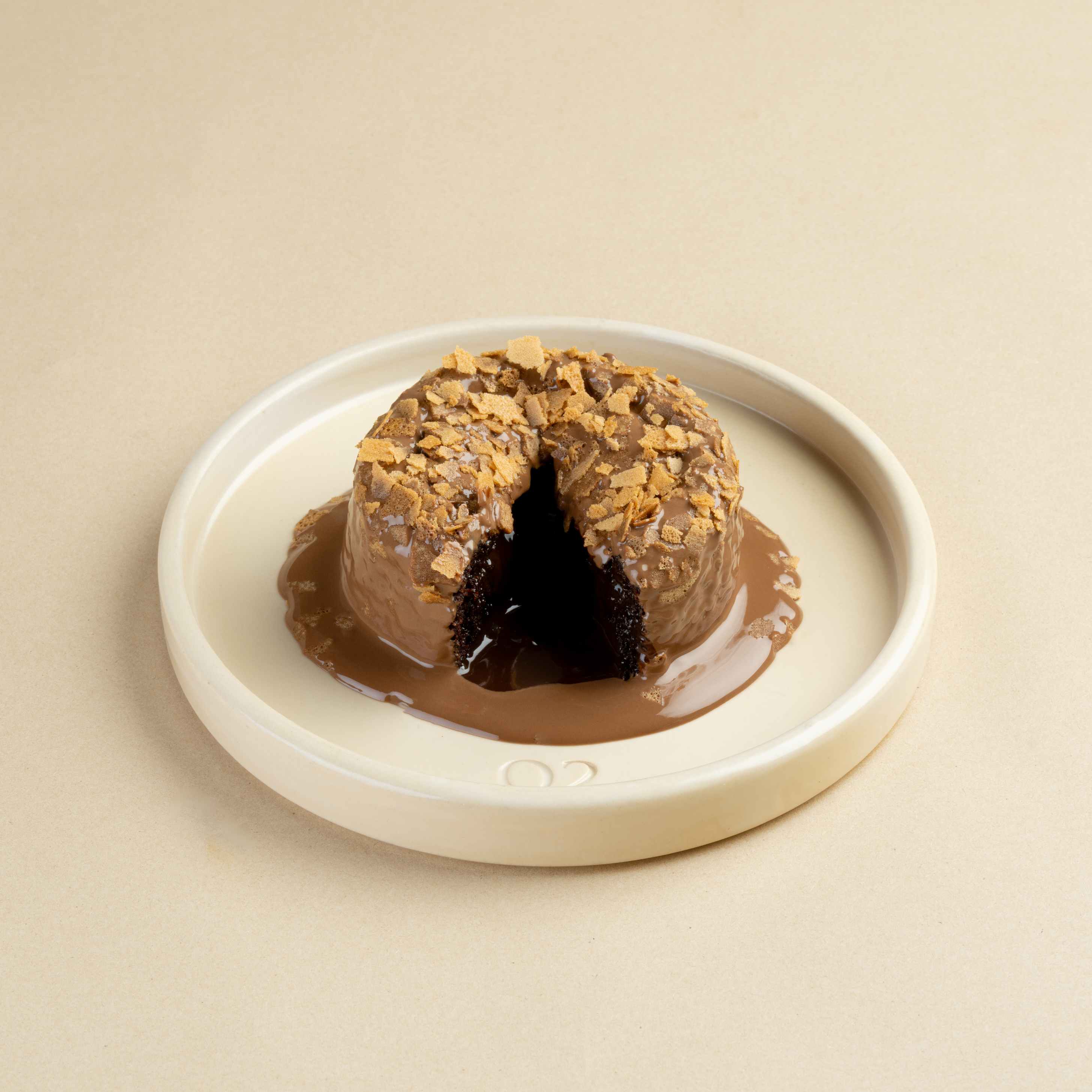 CRUNCHY CHOCOLATE CAKE