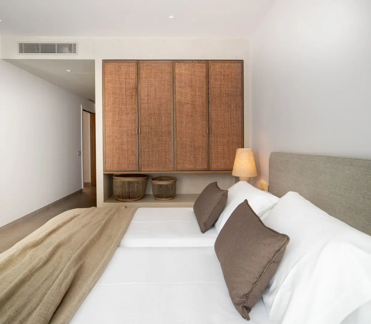 9F1A5373-Pano.webp 9F1A5373-Pano.webp