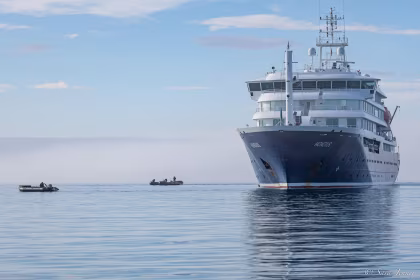 HDS10x23, reisverslag, Rond Spitsbergen, In het rijk van ijsbeer en ijs