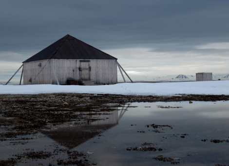 Wooden hut on Jan Mayen