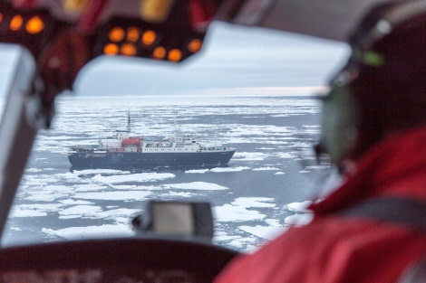 Helicpter flight back to Ortelius, Peter I Island, Ross Sea
