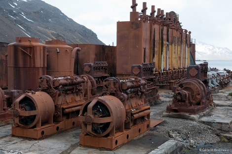 PLA27-16_2016-01-24_Grytviken-Machineries_GérardBodineau-Oceanwide Expeditions.jpg