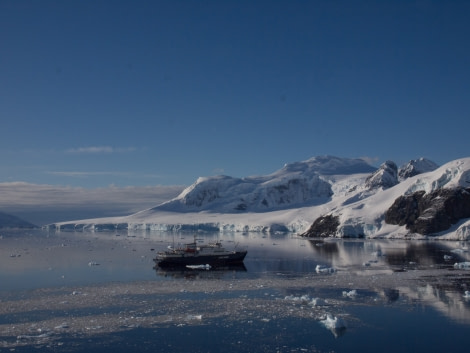 Willem Heijdeman - Plancius, Antarctica.jpg