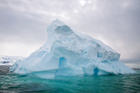 Iceberg, Antarctica © Janine Oosterhuis-Oceanwide Expeditions (1).jpg