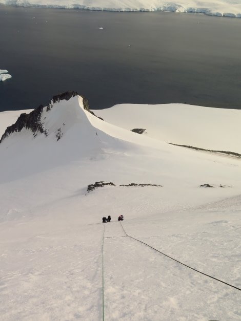 PLA30-17_20170313_Jabet2 Pitching from the col to the shoulder_MAL HASKINS-Oceanwide Expeditions.JPG