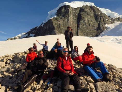 PLA30-17_10th Kerr Point 01 - Resting at the high ppint before doing skills MAL HASKINS-Oceanwide Expeditions.JPG