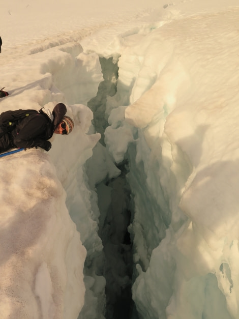 PLA30-17_10th Georges Point 03 - Large late season crevasses MAL HASKINS-Oceanwide Expeditions.JPG