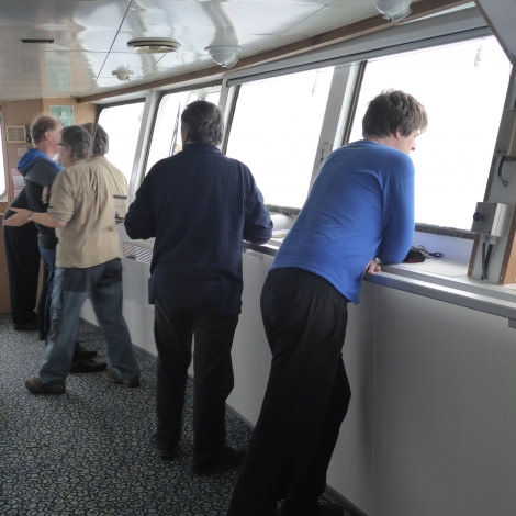 OTL27-17_09Feb, Day 27 Victoria Salem. Passengers on the bridge-Oceanwide Expeditions.JPG