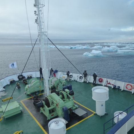 OTL28-17, Ross Sea,Day 18 Victoria Salem. On bow deck-Oceanwide Expeditions.JPG