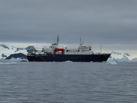 OTL28-17, Ross Sea,Day 26 Victoria Salem. Ortelius at anchor-Oceanwide Expeditions.JPG