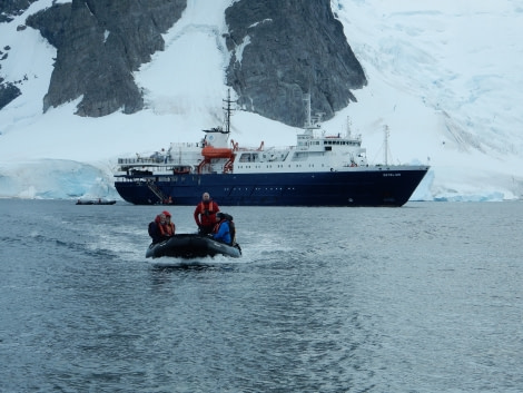 OTL28-17, Ross Sea,day 28 Danco 1 Lynn-Oceanwide Expeditions.jpg