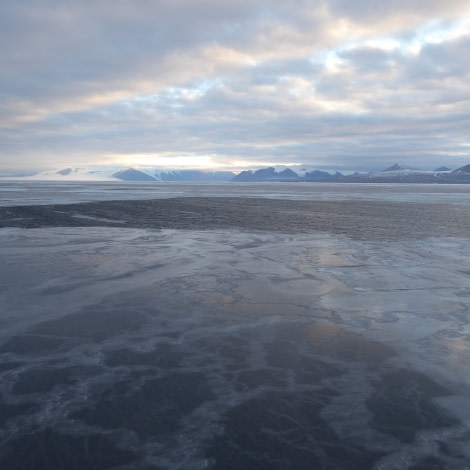 OTL28-17, Ross Sea,Day 12 Victoria Salem. Ortelius on ice edge 6-Oceanwide Expeditions.JPG