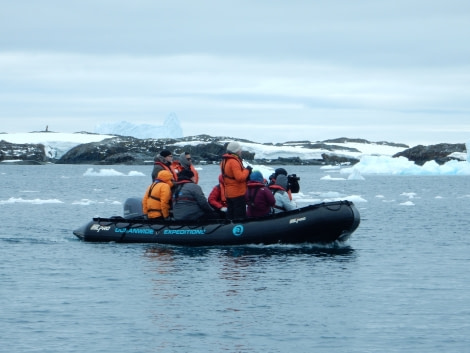 OTL28-17, Ross Sea,day 26 Vernadsky 2 Lynn-Oceanwide Expeditions.jpg