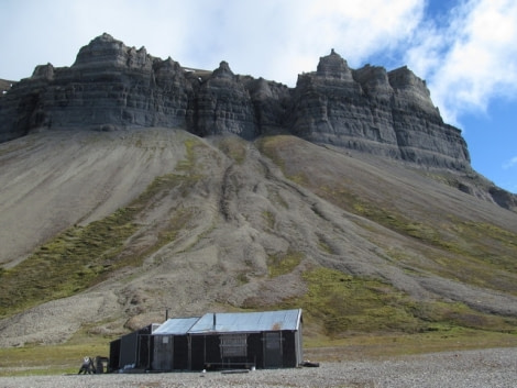 PLA08-17, Day 2 30062017_Sasha_Isfjord_Skansbukhta - Oceanwide Expeditions.JPG