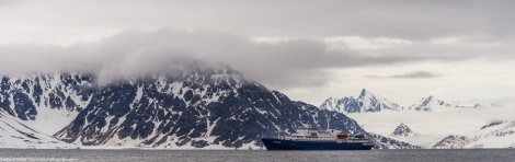 PLA06-17 6 20170620_Katja Riedel_Smeerenburg_DSC_7683-Oceanwide Expeditions.jpg