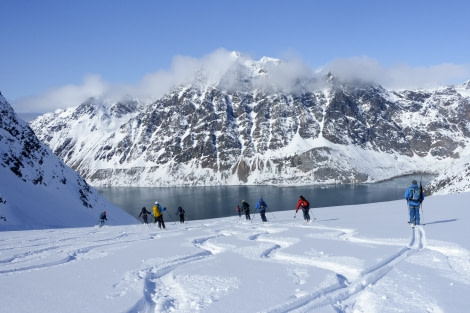 Ski touring, Ski, Sail, Spitsbergen, May © Folkert Lenz-Oceanwide Expeditions_spitzbgn 2590.jpg